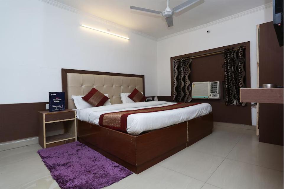 Vishal Hotel By Comfort Rooms Ню Делхи Екстериор снимка